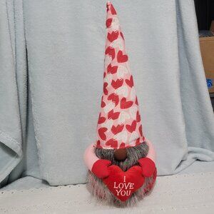 NWT 20" Plush Hearts & I Love You Aldi Gnome. Weighted bottom.